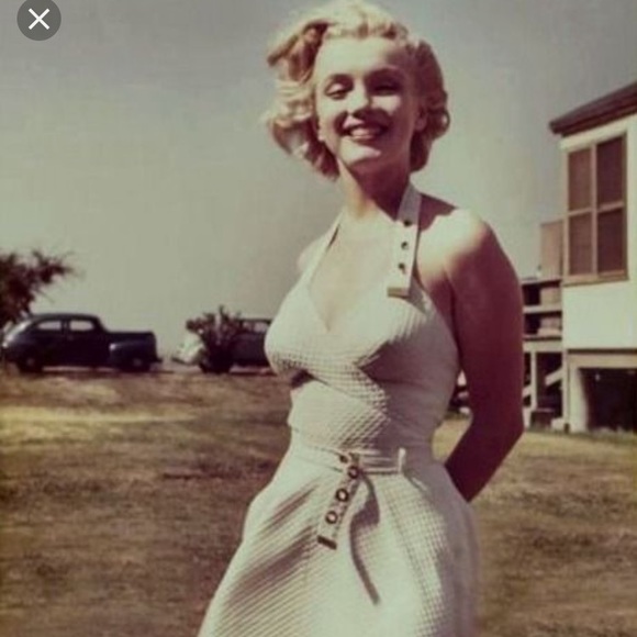 Meet your Posher, Gina - Picture 1 of 1